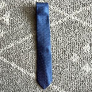 SILK TIE